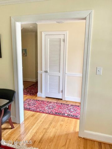 1501 Brownlea Drive, Greenville, NC 27858