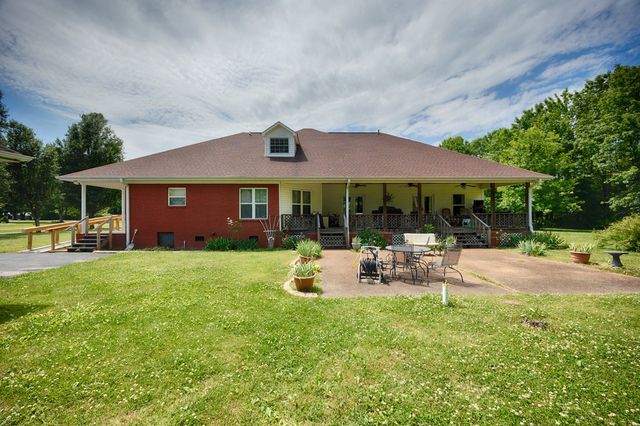 84 Scott Orchard Rd, Taft, TN 38488