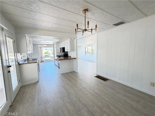 22895 Skylink Drive, Canyon Lake, CA 92587