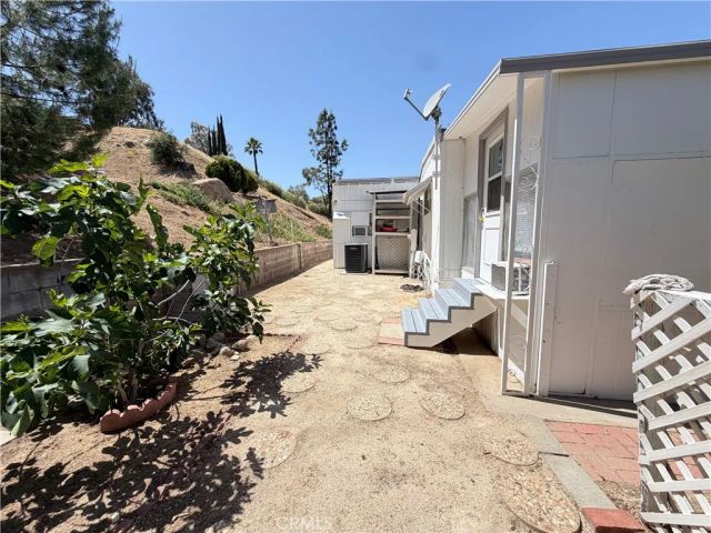 22895 Skylink Drive, Canyon Lake, CA 92587