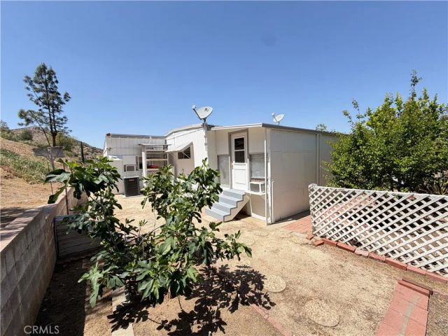 22895 Skylink Drive, Canyon Lake, CA 92587