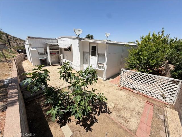 22895 Skylink Drive, Canyon Lake, CA 92587