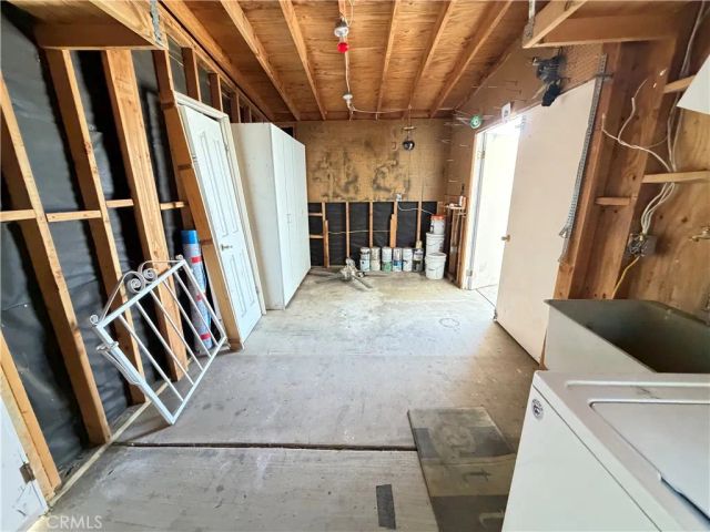 22895 Skylink Drive, Canyon Lake, CA 92587