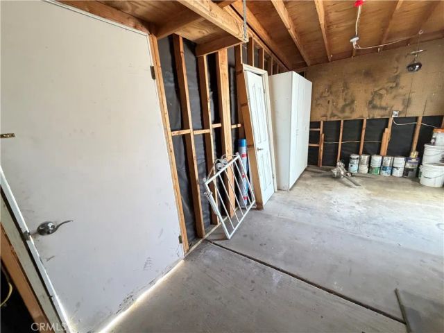 22895 Skylink Drive, Canyon Lake, CA 92587