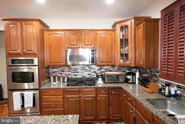 5823 DEEP CREEK DR, Fredericksburg, VA 22407