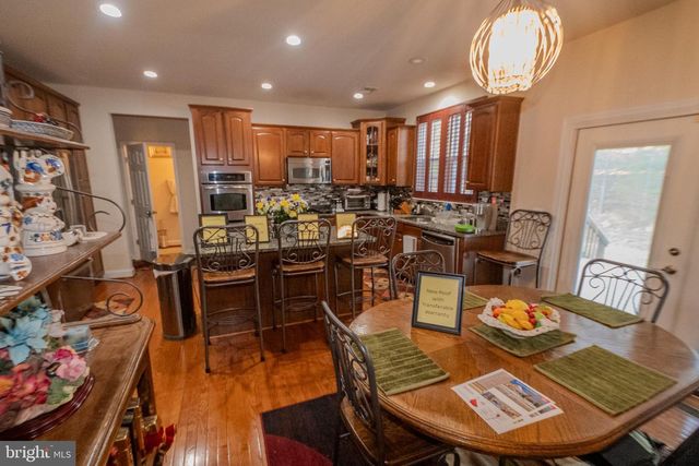 5823 DEEP CREEK DR, Fredericksburg, VA 22407