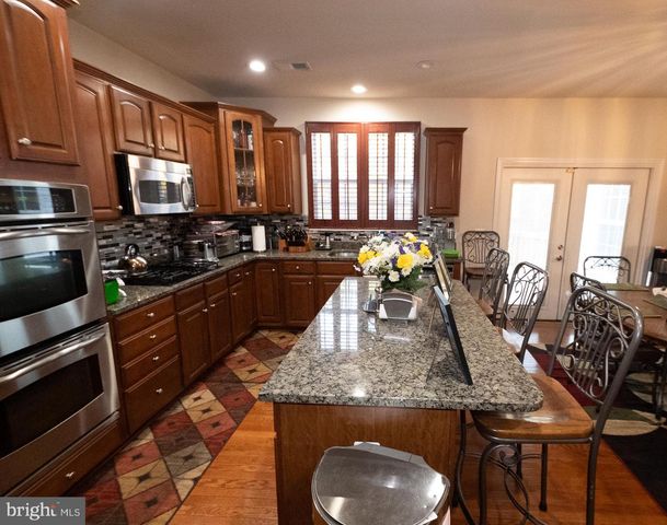 5823 DEEP CREEK DR, Fredericksburg, VA 22407