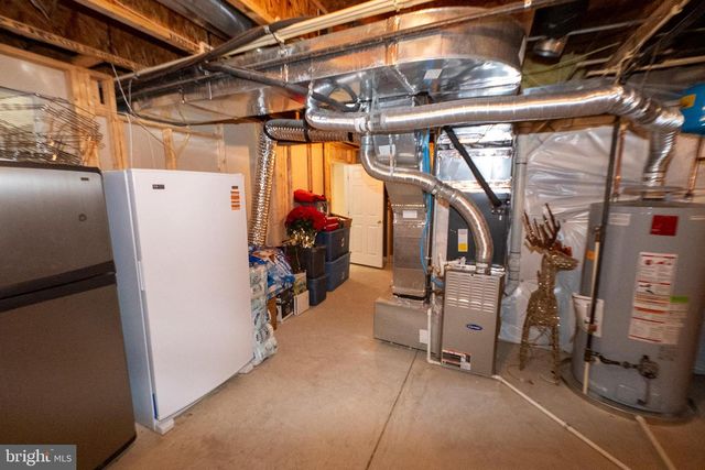 5823 DEEP CREEK DR, Fredericksburg, VA 22407