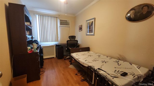 7432 Calamus Avenue, Elmhurst, NY 11373