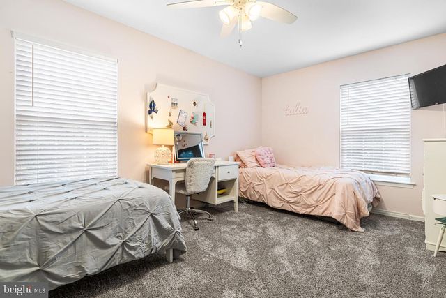 107 ROLLING HILL DR, Plymouth Meeting, PA 19462