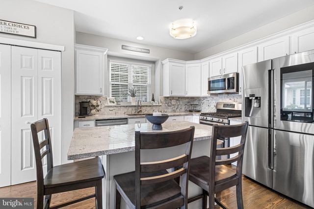 107 ROLLING HILL DR, Plymouth Meeting, PA 19462
