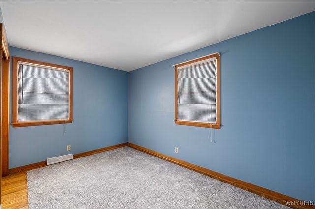 9444 Chestnut Ridge Road, Royalton, NY 14105