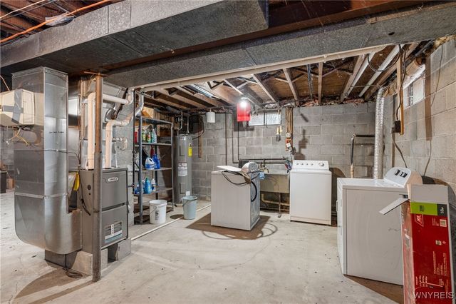 9444 Chestnut Ridge Road, Royalton, NY 14105