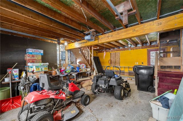 9444 Chestnut Ridge Road, Royalton, NY 14105