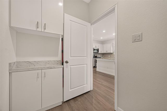 3302 Driftwood Meadow Lane, Richmond, TX 77406