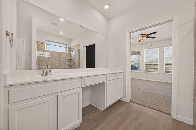 3302 Driftwood Meadow Lane, Richmond, TX 77406