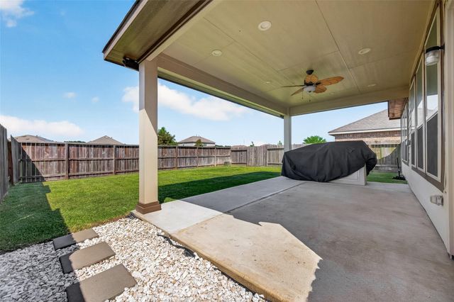 3302 Driftwood Meadow Lane, Richmond, TX 77406