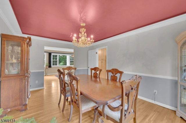 24 Plennert Rd, Raritan Twp., NJ 08822