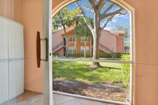 3143 Clint Moore Road 105, Boca Raton, FL 33496