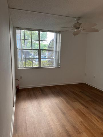 3143 Clint Moore Road 105, Boca Raton, FL 33496