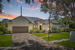 881 Peregrine Drive, Indialantic, FL 32903