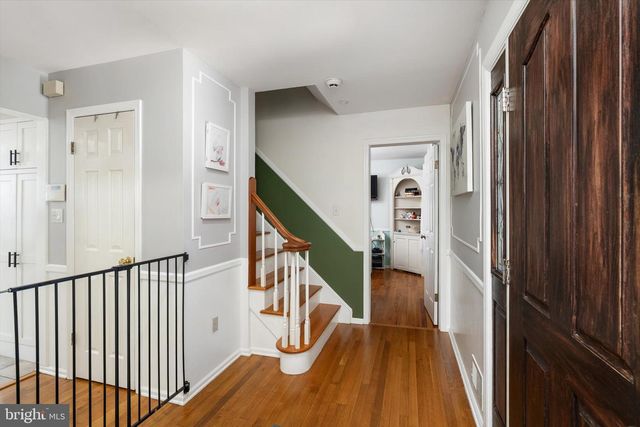 4 TWAIN DR, Allentown, NJ 08501