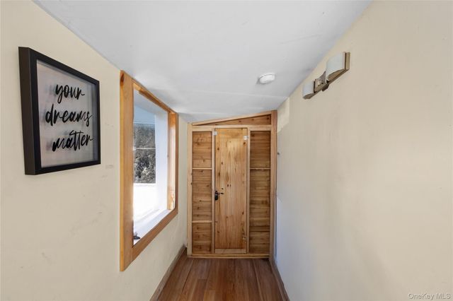 255 26th Street, Copiague, NY 11726