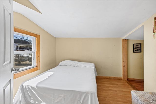 255 26th Street, Copiague, NY 11726