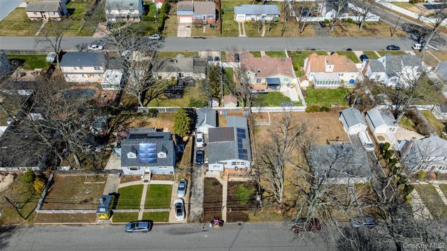 255 26th Street, Copiague, NY 11726