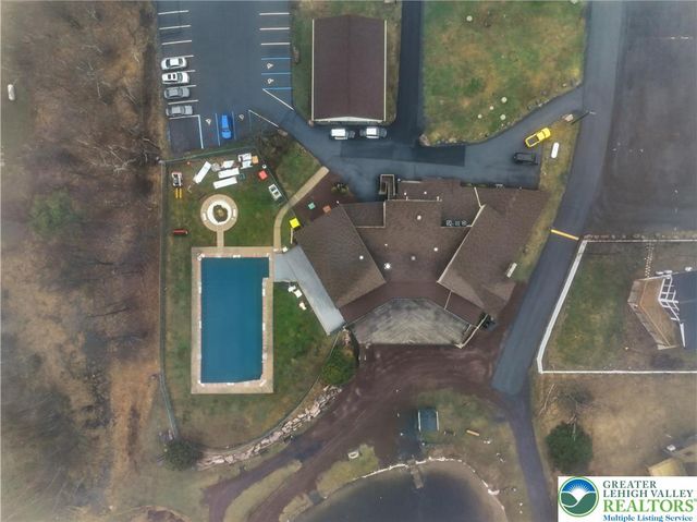 33 Eliot Lane, Penn Forest Twp, PA 18210