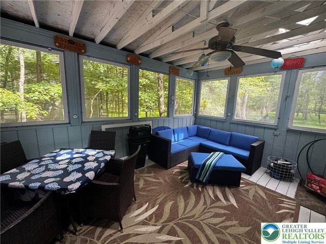 33 Eliot Lane, Penn Forest Twp, PA 18210