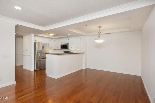 880 W 1st Street 618, Los Angeles, CA 90012