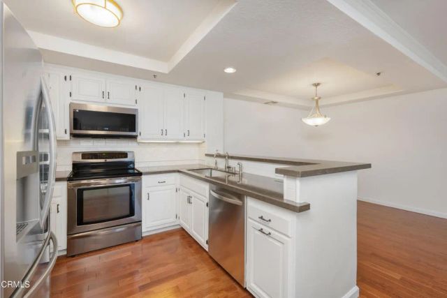 880 W 1st Street 618, Los Angeles, CA 90012
