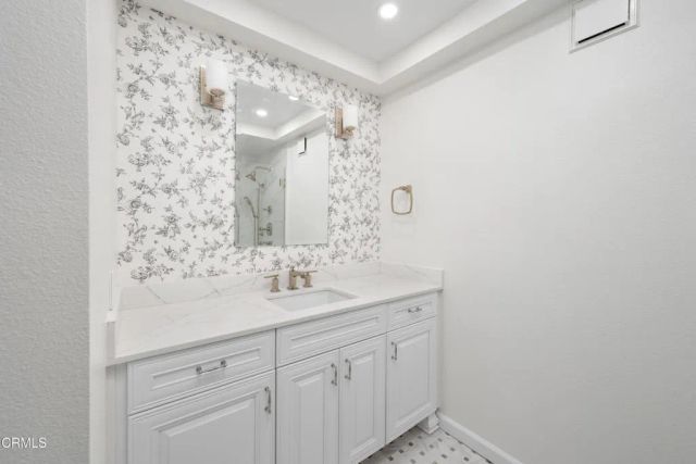 880 W 1st Street 618, Los Angeles, CA 90012