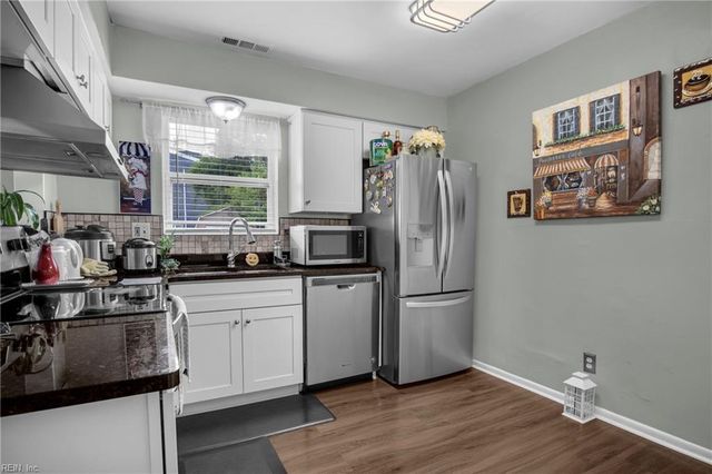 1720 Joplin LN, Virginia Beach, VA 23464