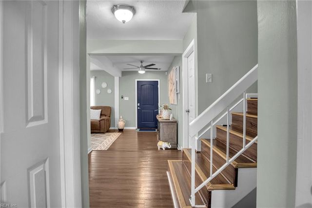 1720 Joplin LN, Virginia Beach, VA 23464