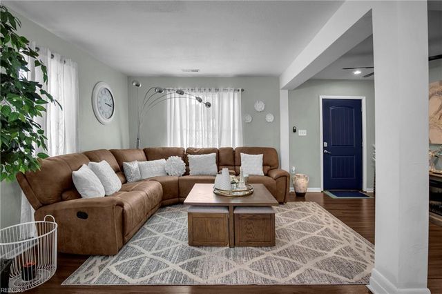 1720 Joplin LN, Virginia Beach, VA 23464