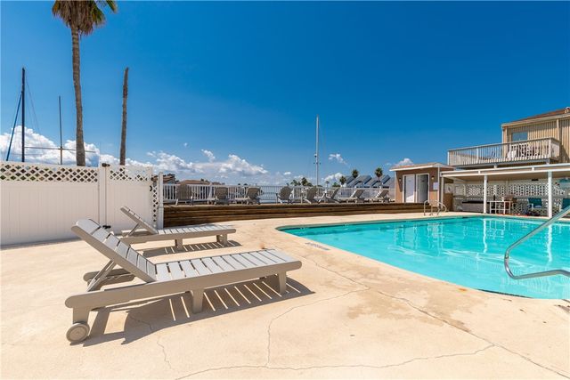 14300 S Padre Island Dr 177, Corpus Christi, TX 78418