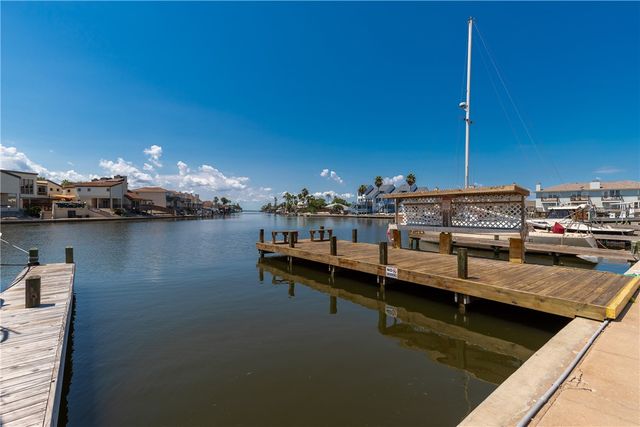 14300 S Padre Island Dr 177, Corpus Christi, TX 78418