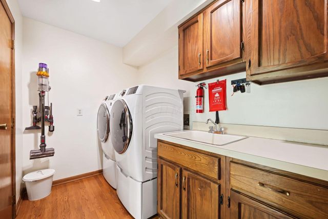 6732 Heathview Street, Worthington, OH 43085