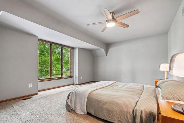 6732 Heathview Street, Worthington, OH 43085