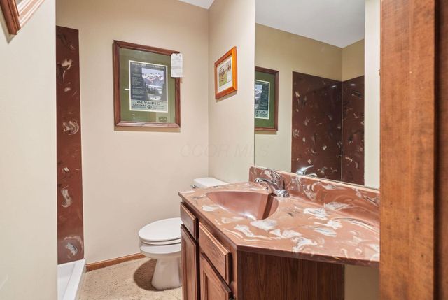 6732 Heathview Street, Worthington, OH 43085