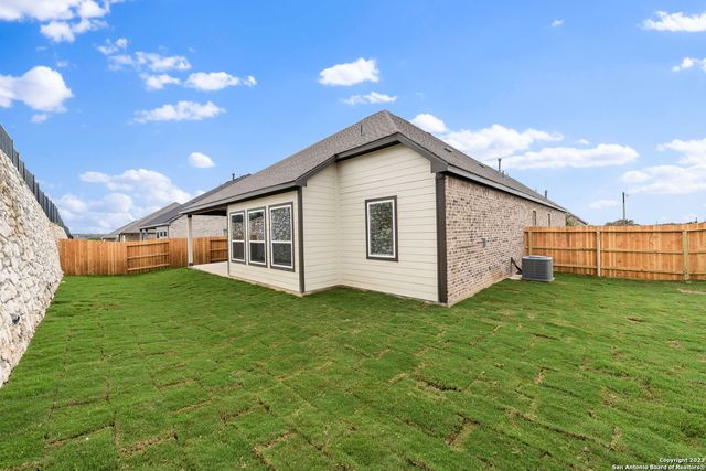 175 Azalea Alley, Castroville, TX 78009