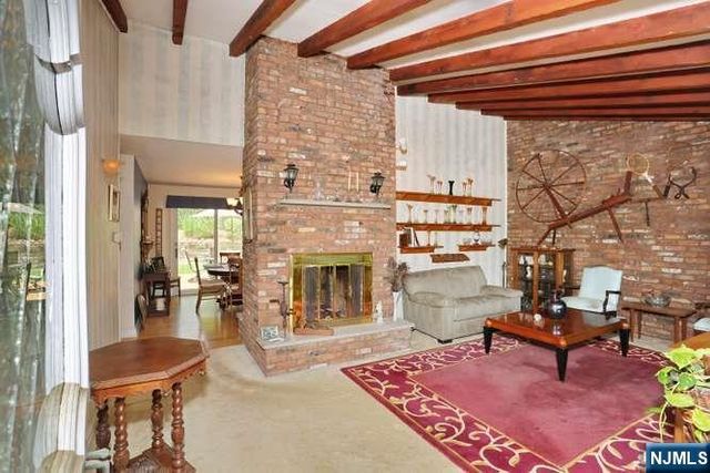 908 N Monroe Street, Midland Park, NJ 07450
