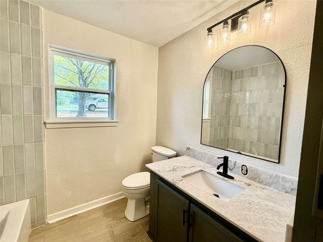 630 Irving Bluff Road, Shreveport, LA 71107