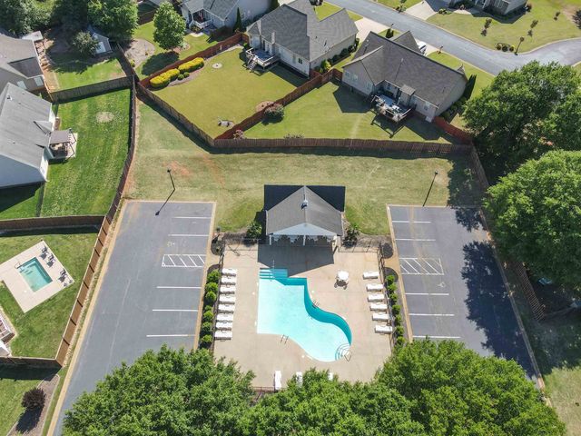 881 Affirmed Drive, Boiling Springs, SC 29316