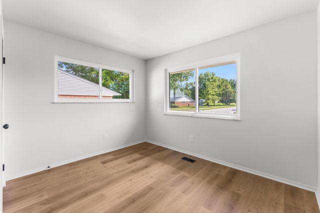 868 Liverpool Place, Westerville, OH 43081