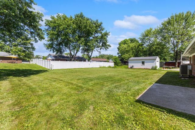 868 Liverpool Place, Westerville, OH 43081