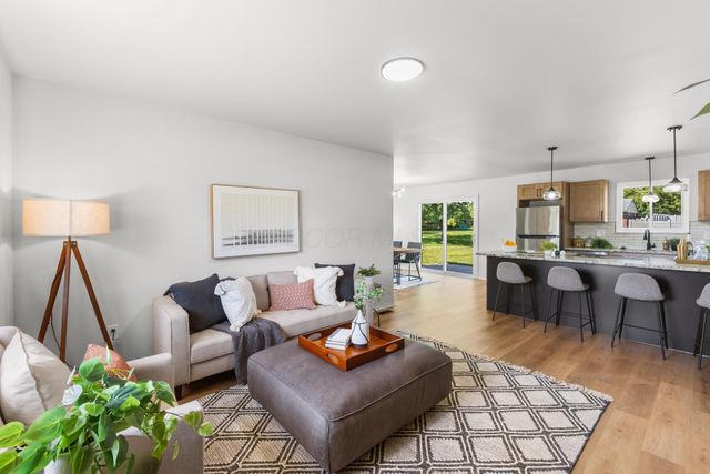 868 Liverpool Place, Westerville, OH 43081