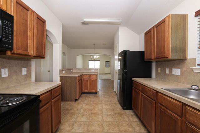 19114 Hemington Circle, Tomball, TX 77375
